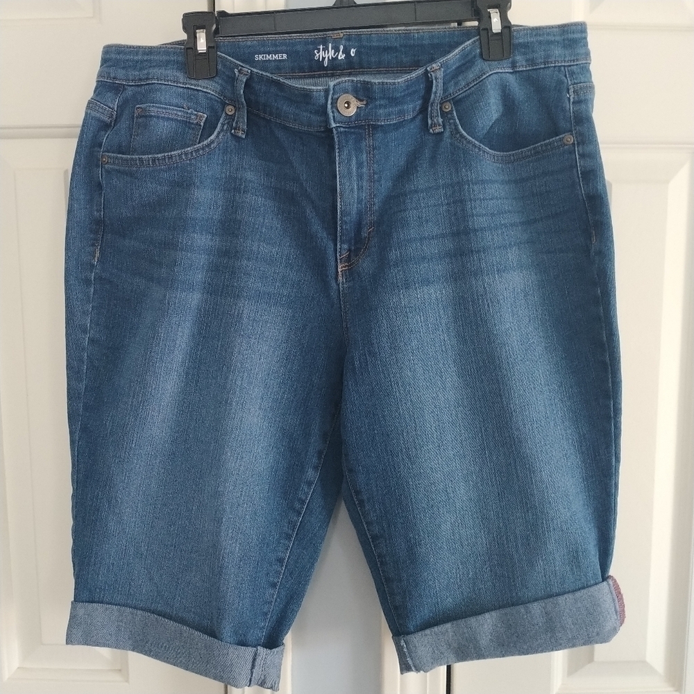 Style & Co Skimmer Shorts Medium Wash Jeans Shorts 16 - Picture 1 of 7